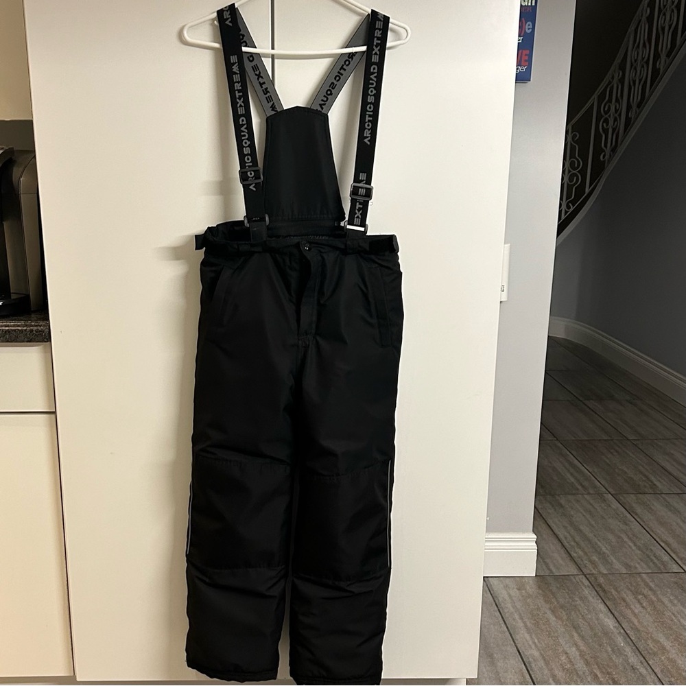 Arctic Squad Extreme Youth (boys) bibbed snow overalls, black, size 10-12